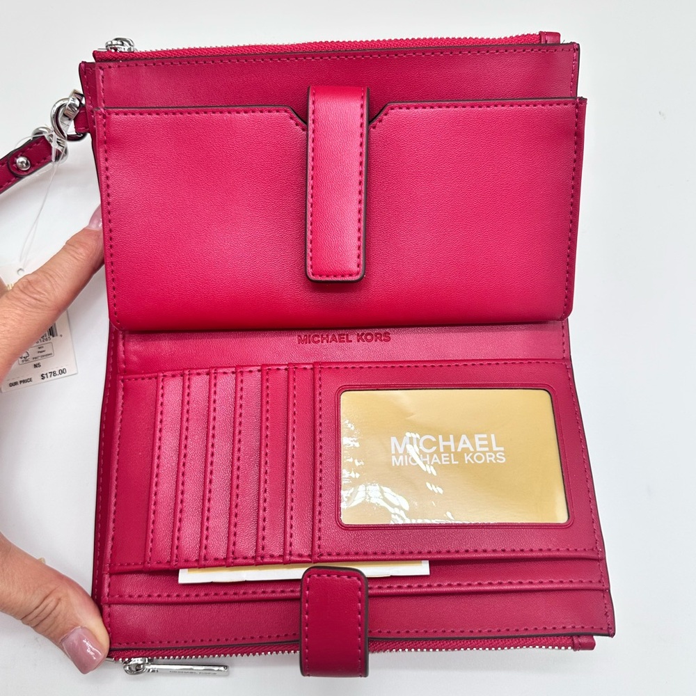 MICHAEL KORS
Jet Set Large Ombré Logo Wristlet Dark Raspberry color - Picture 7 of 15